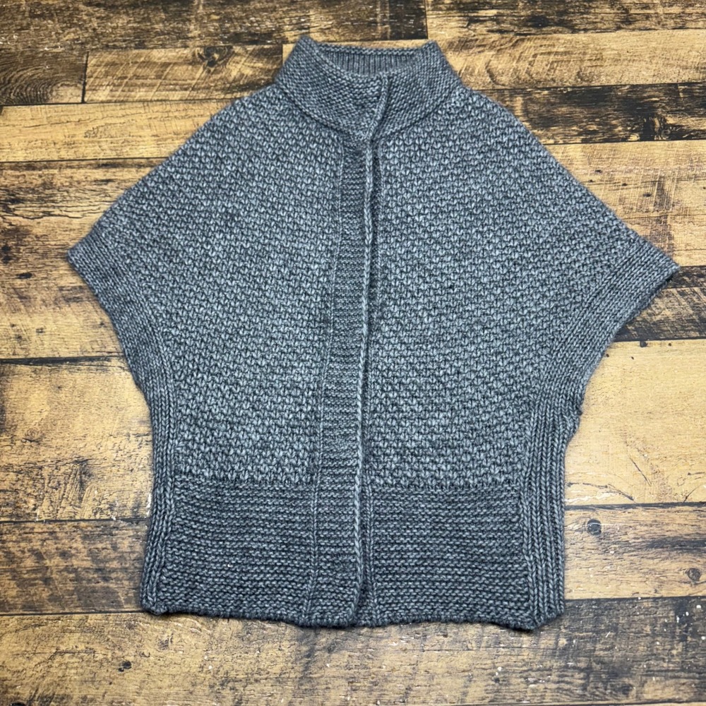 Elsamanda Knit Poncho Sweater Open Front Sleeveless Gray Made in Italy S